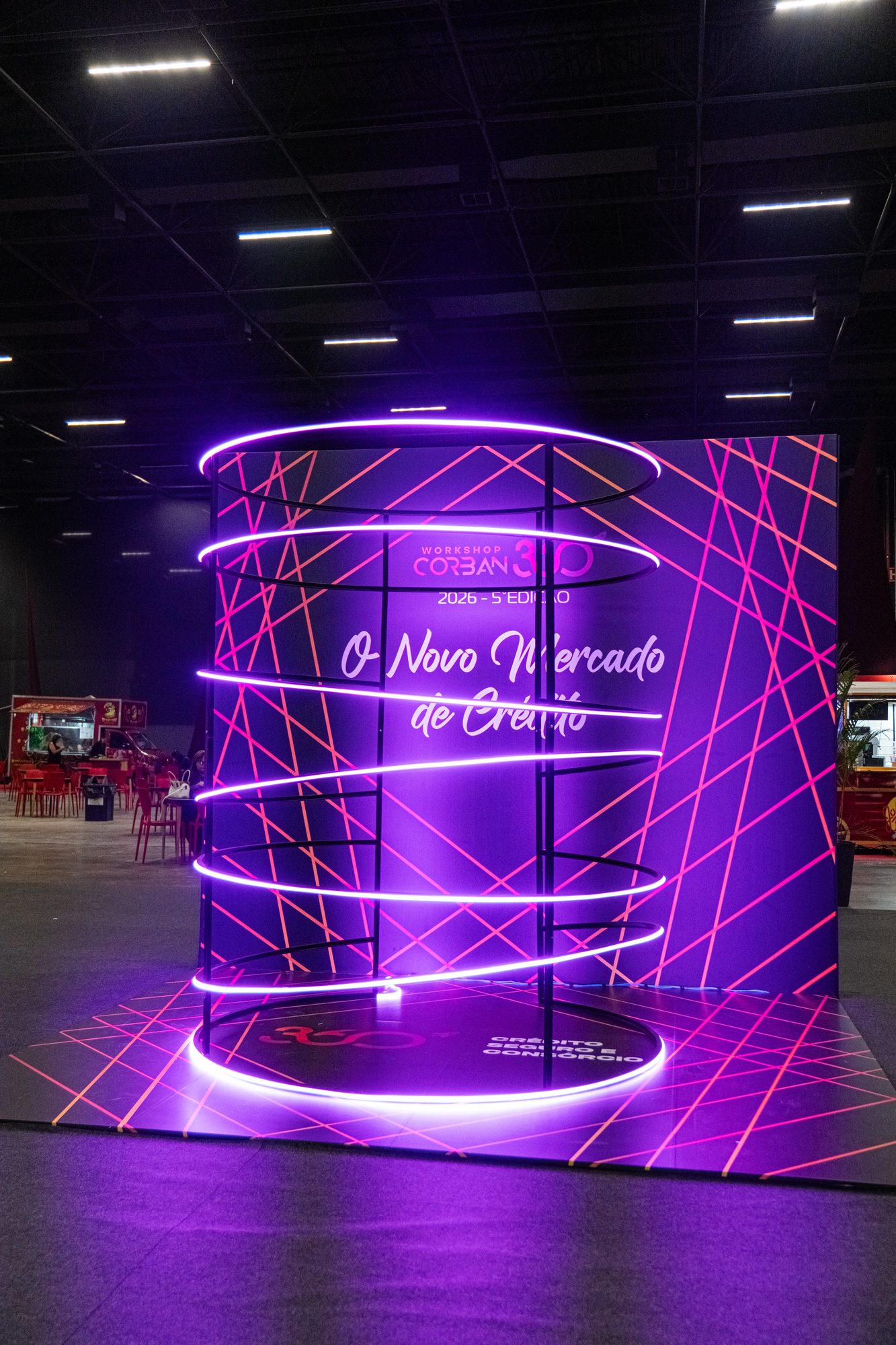 Corban360 Neon